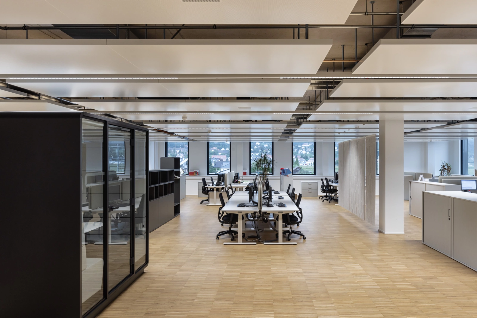 Isole radianti a soffitto e moduli